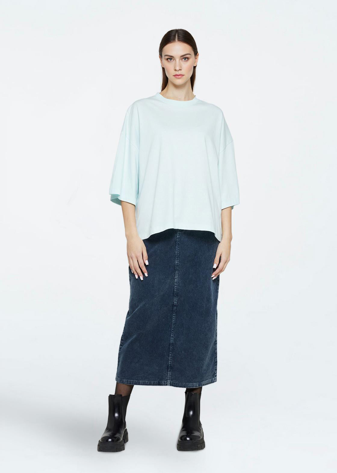 minimum female Mira t-shirt G029 Short Sleeved T-shirt 5302 Cooling Oasis