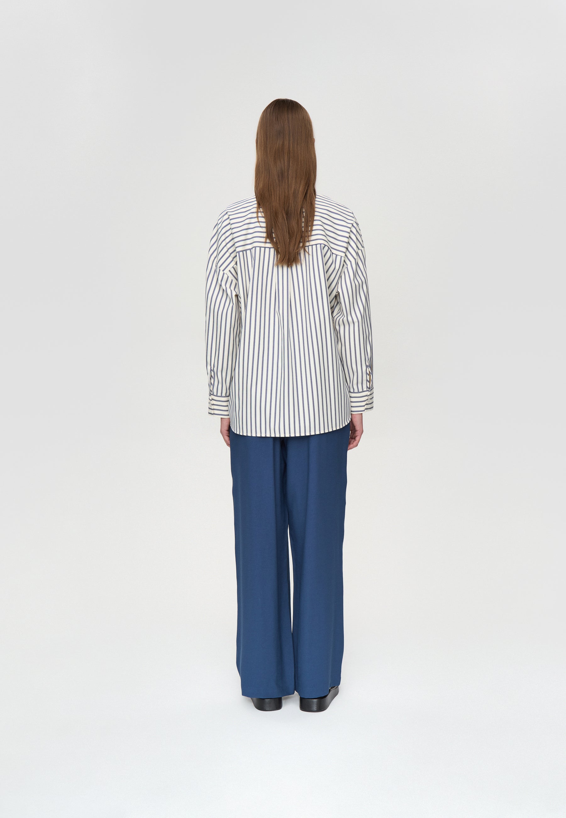 minimum female Marley shirt 4566 Long Sleeved Shirt 3922 Sky Captain