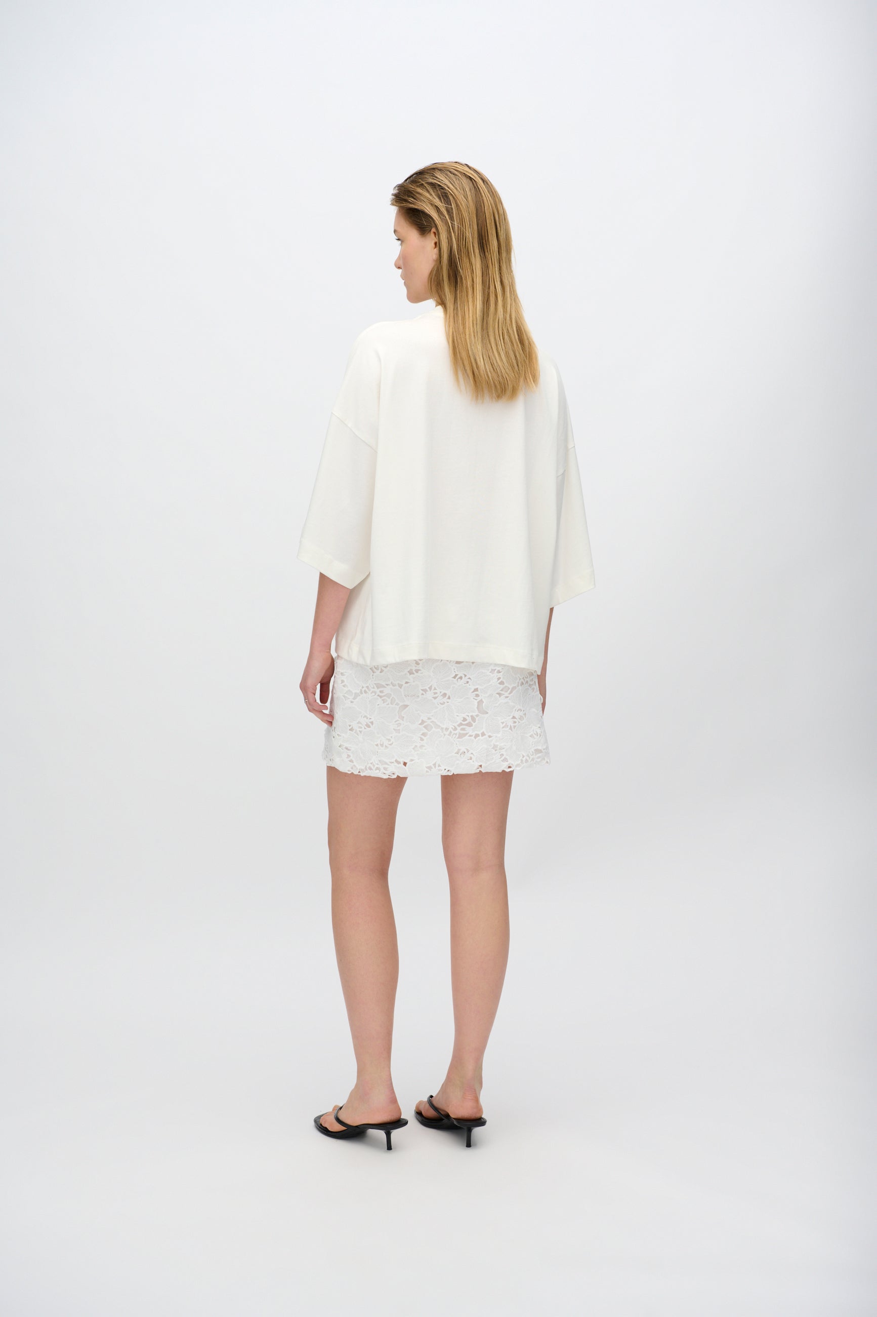 minimum female Mira t-shirt G029 Short Sleeved T-shirt 0608 Coco Milk